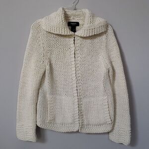 Express Handknit Sweater Womens S Chunky Cream Cardigan Cozy Cabincore Office